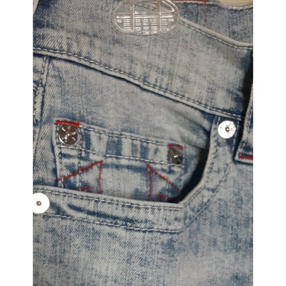 True Religion Geno Mens 31 Jeans Relaxed Slim Acid Wash Blue w/Red Embroidered - Picture 9 of 11